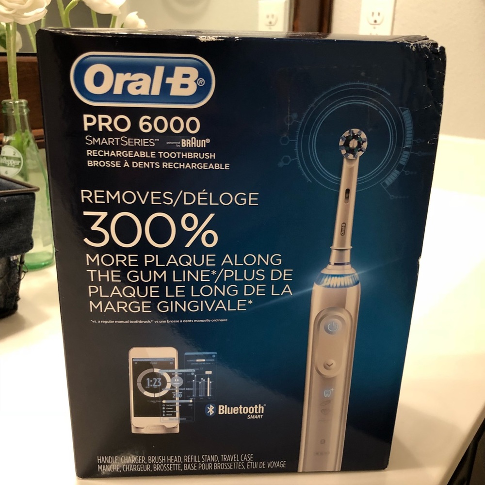 Oral-B SmartSeries 6000 toothbrush